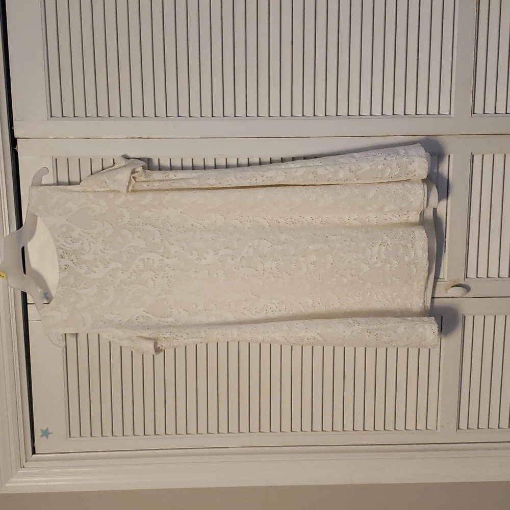 White lace dress